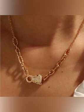 Regal Panther Head Necklace — 18K Gold-Plated Chain